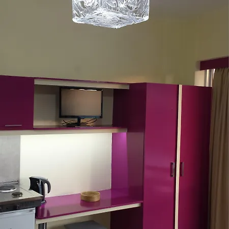 Takis * Ialysos (Rhodes)