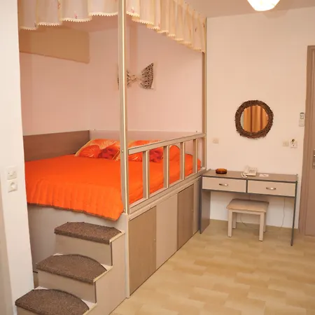 Takis * إياليسوس