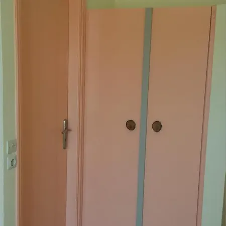 Takis Apartment *