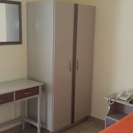 Takis Ialysos (Rhodes)