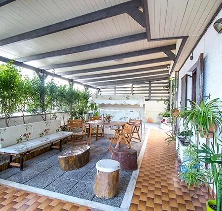 Takis Ialysos (Rhodes)