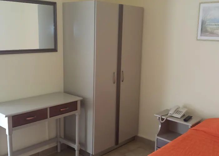 Takis Ιαλυσός Ρόδος